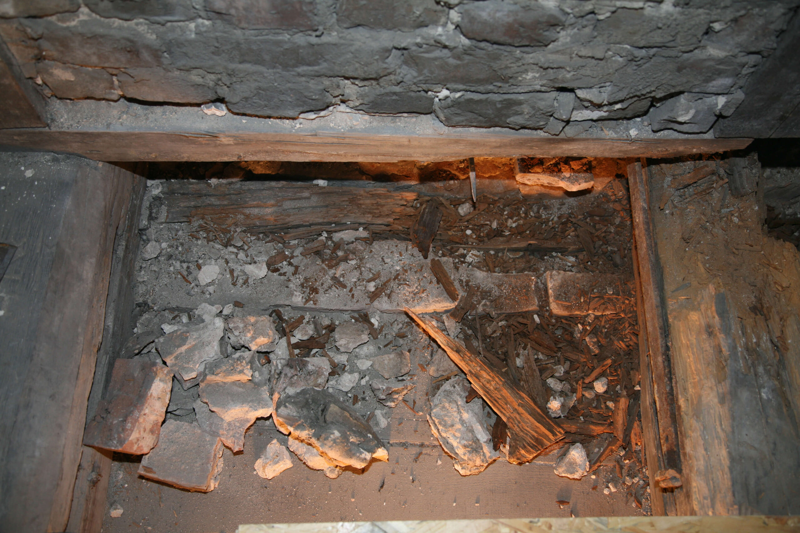 Holzbalkendecke mit Streichbalken