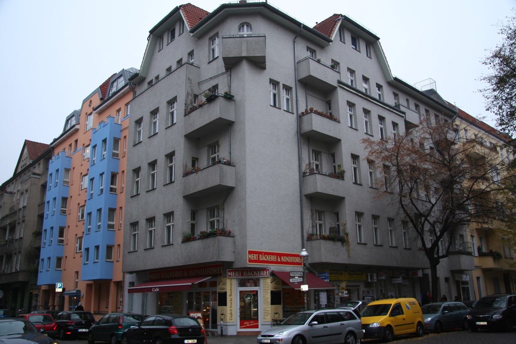 Wohn- und Geschäftshaus in Berlin-Neukölln